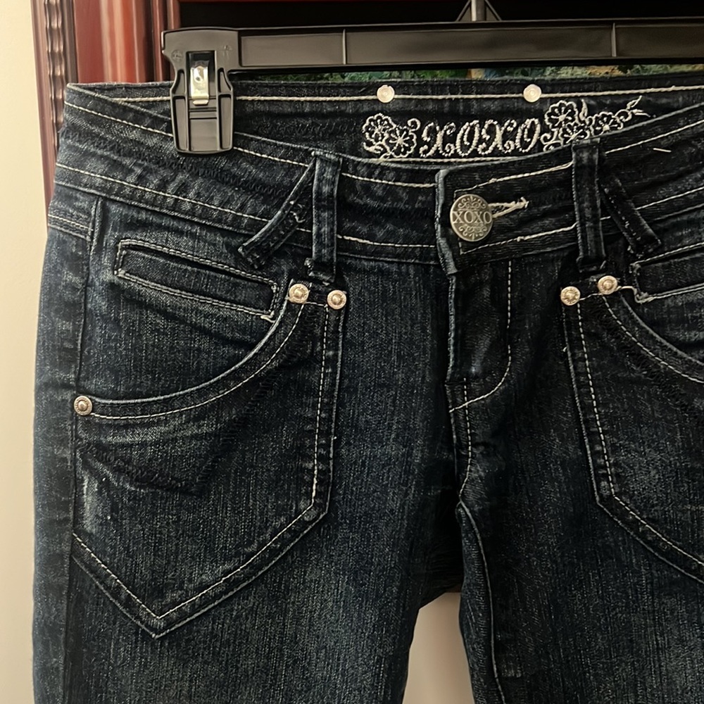 Super cute low rise dark denim jeans